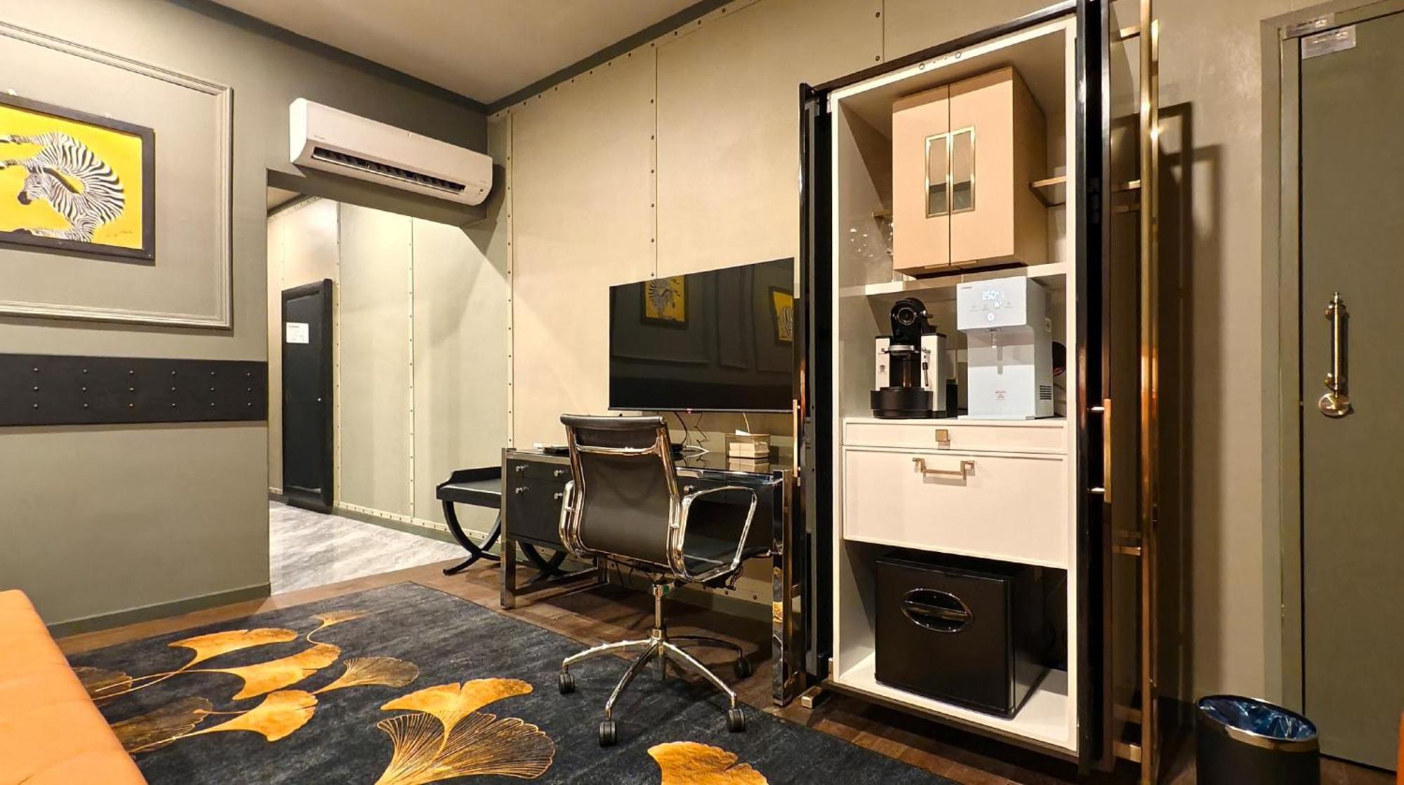 Junior Suite,1743277812:JPEG